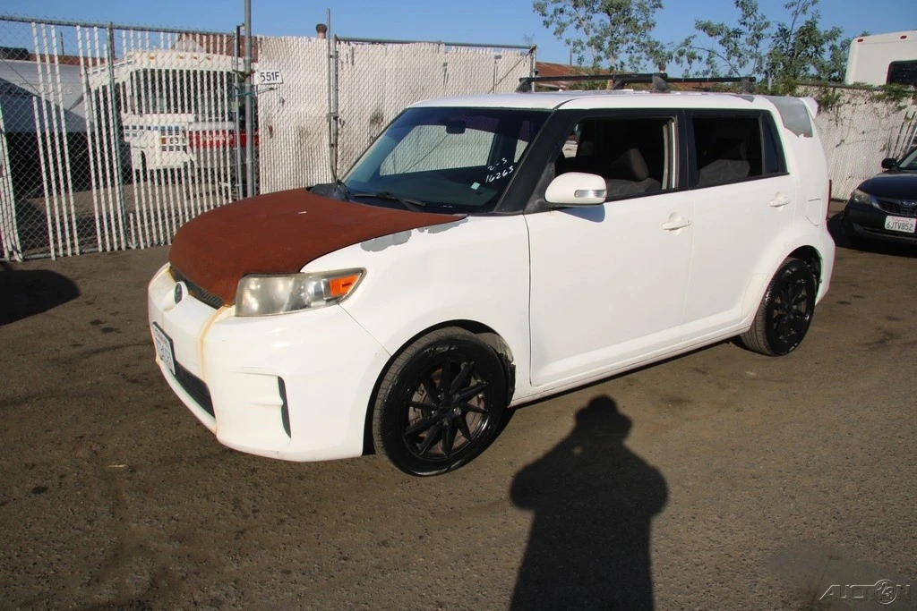 2012 Scion xB - Image 8 of 21