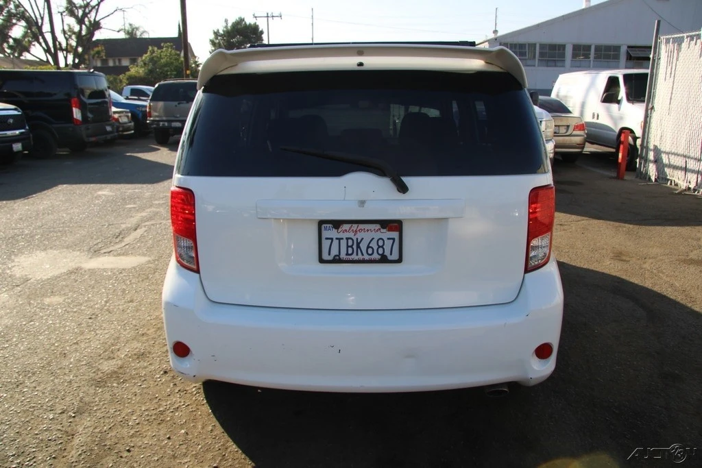 2012 Scion xB - Image 5 of 21