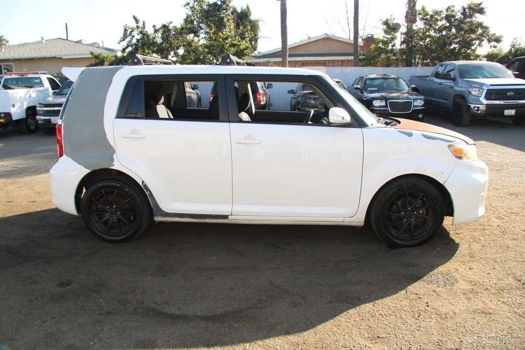 2012 Scion xB - Image 3 of 21
