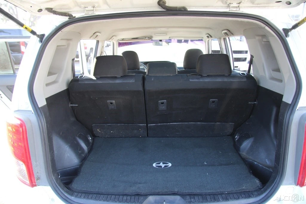 2012 Scion xB - Image 20 of 21