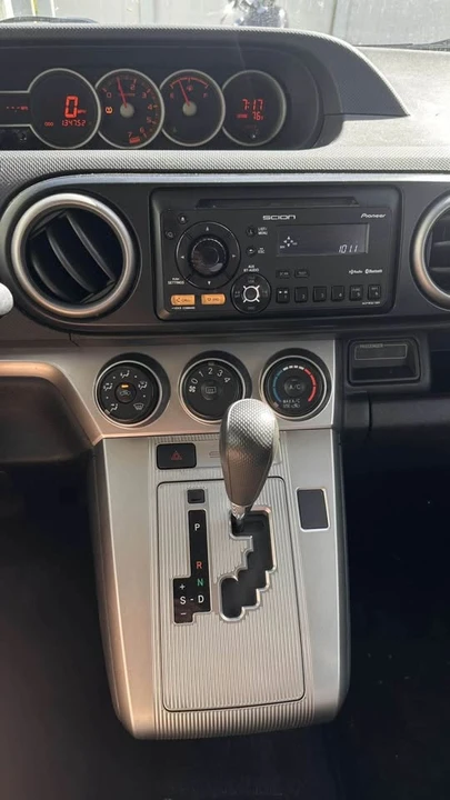2012 Scion xB - Image 12 of 12
