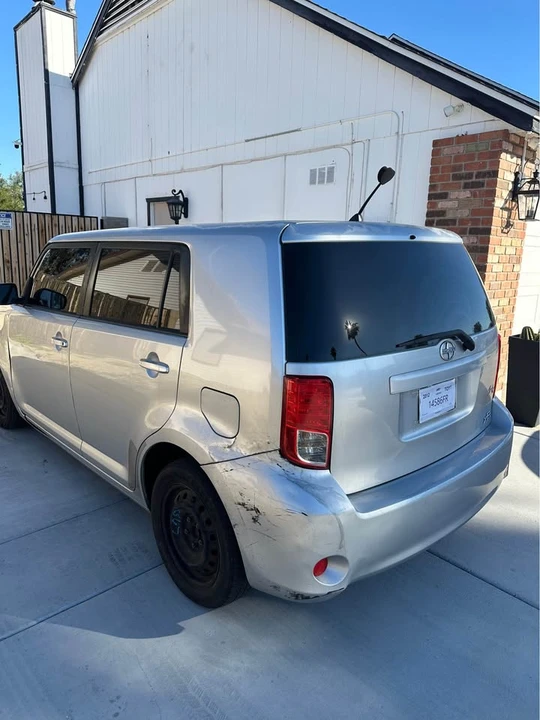 2012 Scion xB - Image 6 of 9