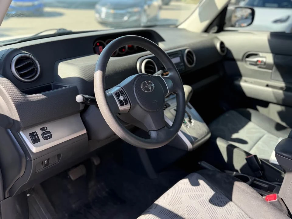 2012 Scion xB - Image 8 of 10