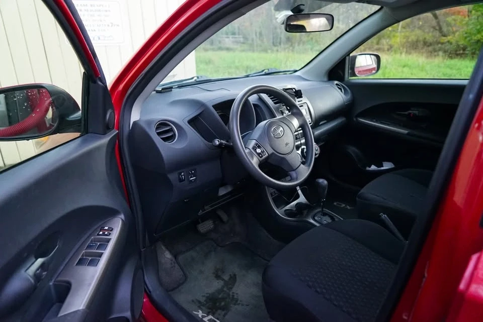 2012 Scion xD - Image 9 of 17