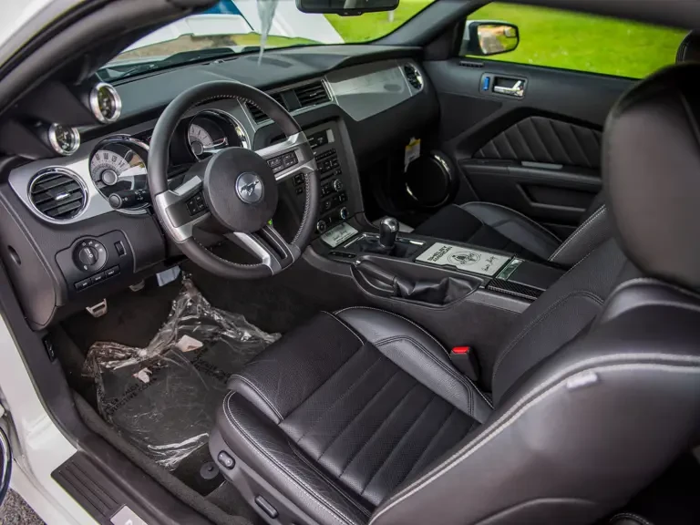 2012 Shelby GT350 - Image 5 of 31