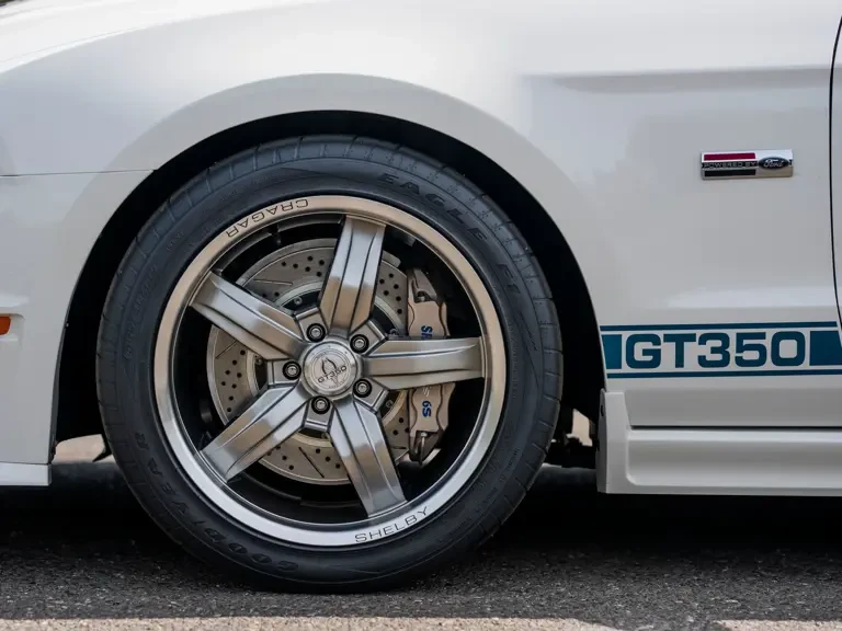2012 Shelby GT350 - Image 19 of 31