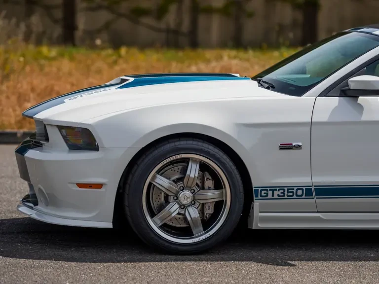 2012 Shelby GT350 - Image 17 of 31