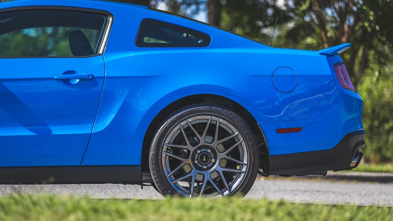2012 Shelby GT500 - Image 25 of 31