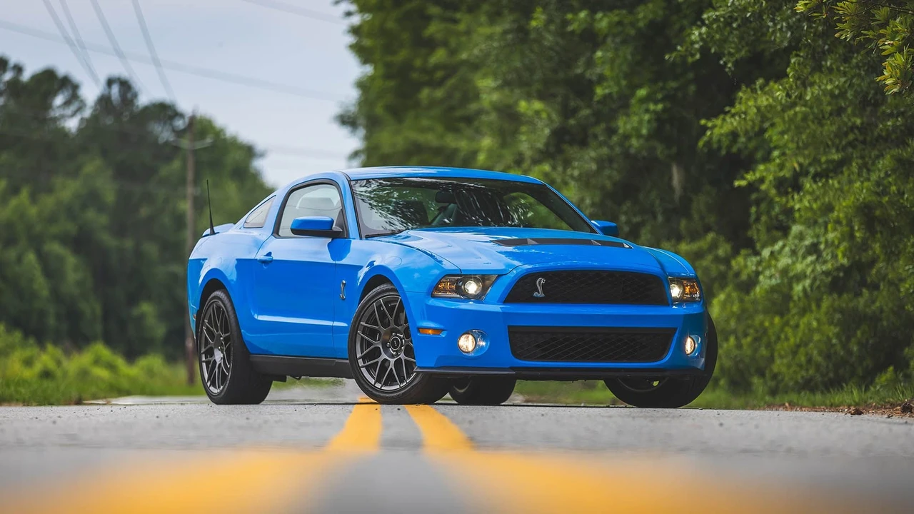 2012 Shelby GT500 - Image 8 of 31