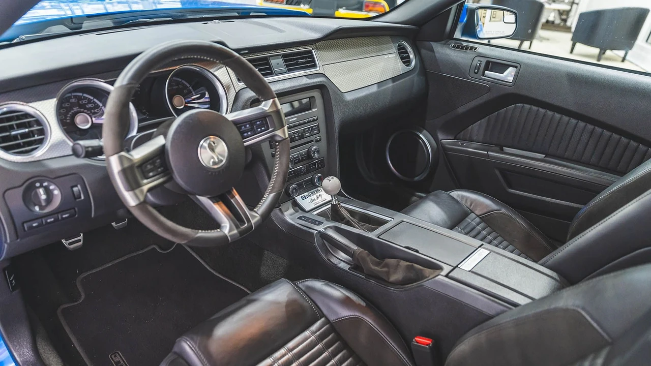 2012 Shelby GT500 - Image 4 of 31