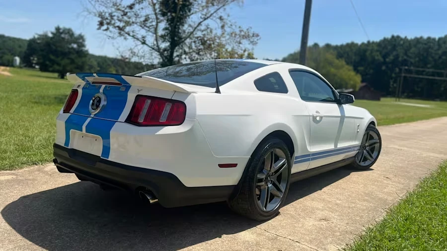 2012 Shelby GT500 - Image 3 of 14