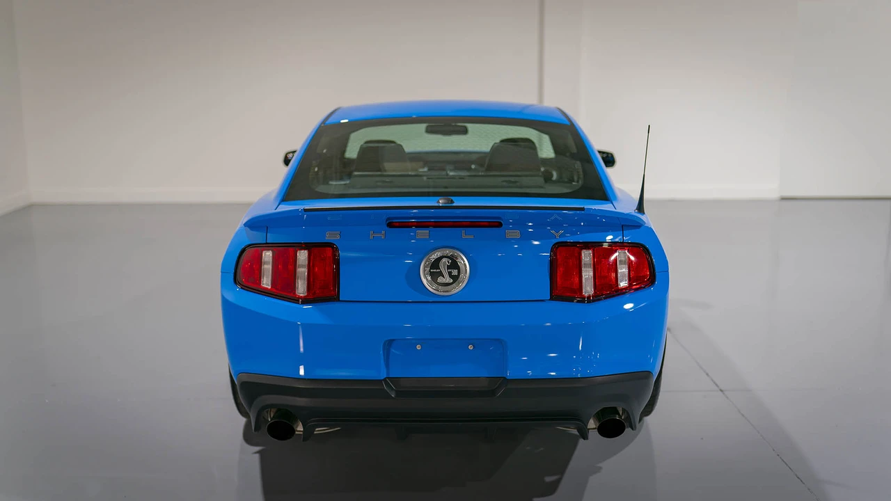 2012 Ford S197 II Shelby Mustang GT500 - Image 13 of 31