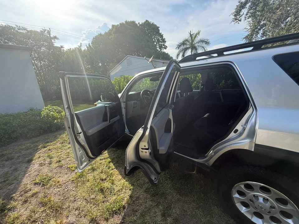 2012 Toyota 4Runner 5th Gen - Image 6 of 20