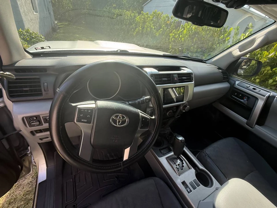 2012 Toyota 4Runner 5th Gen - Image 2 of 20