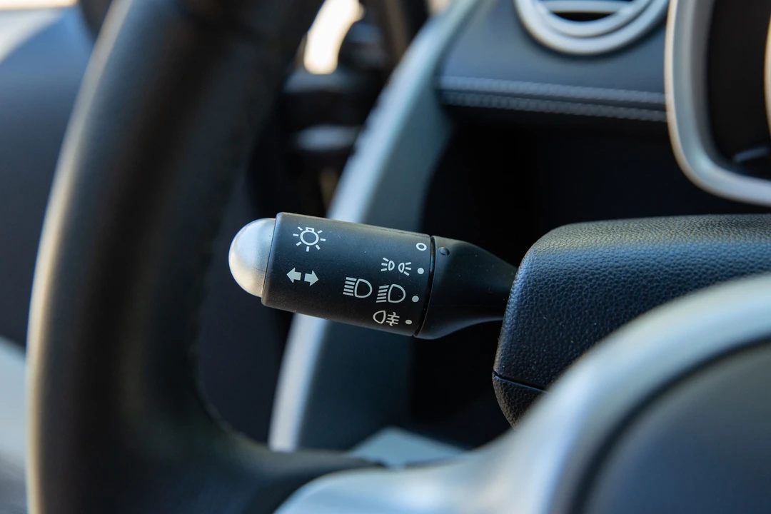 2012 Smart Fortwo 2nd Gen - Image 16 of 31