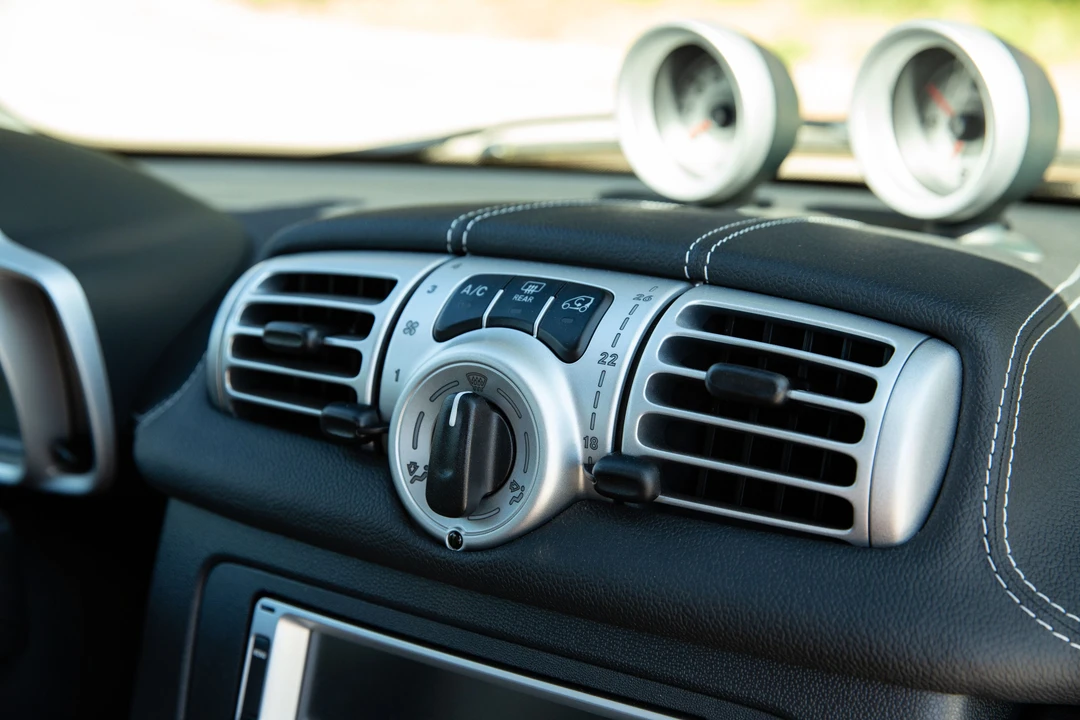 2012 Smart Fortwo 2nd Gen - Image 21 of 31