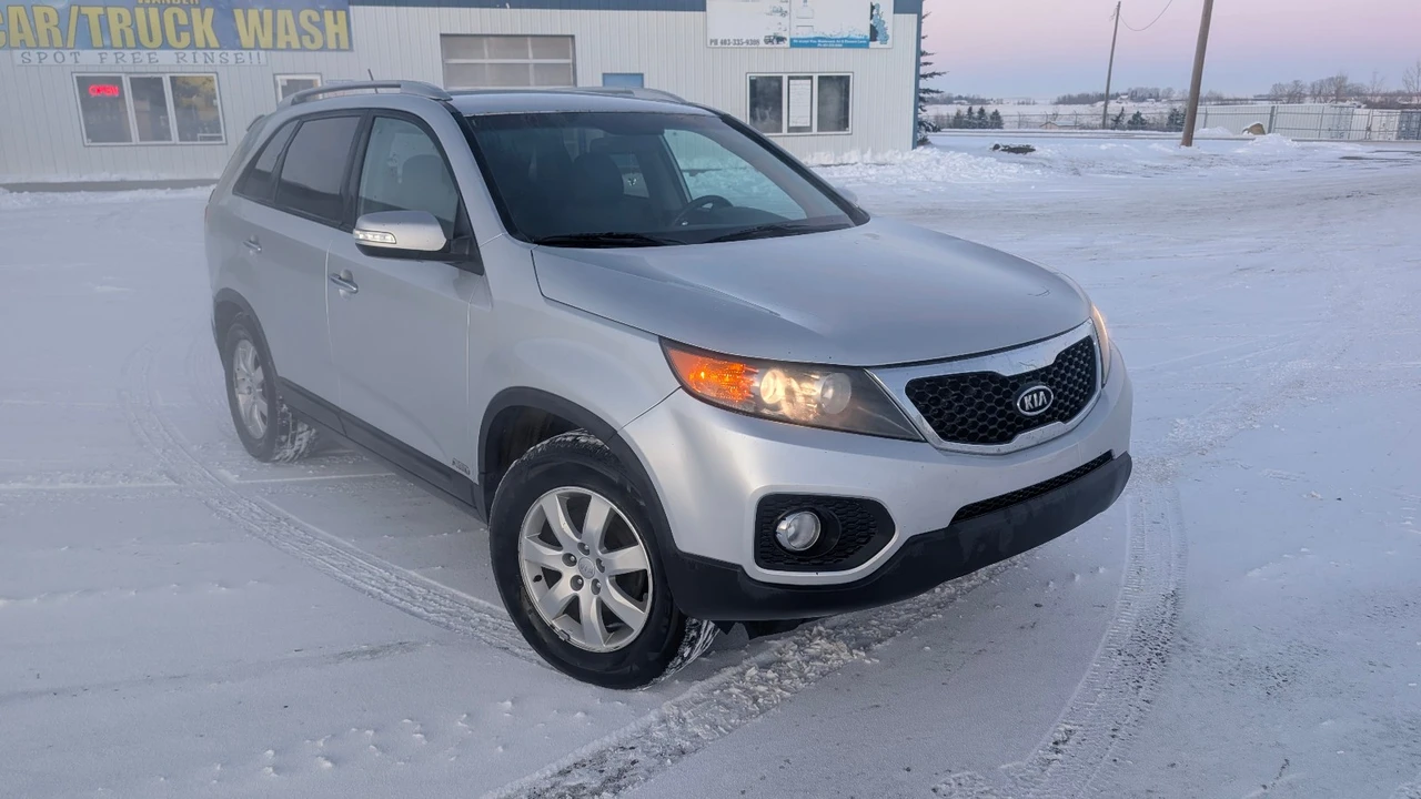 2012 Kia Sorento - Image 3 of 20