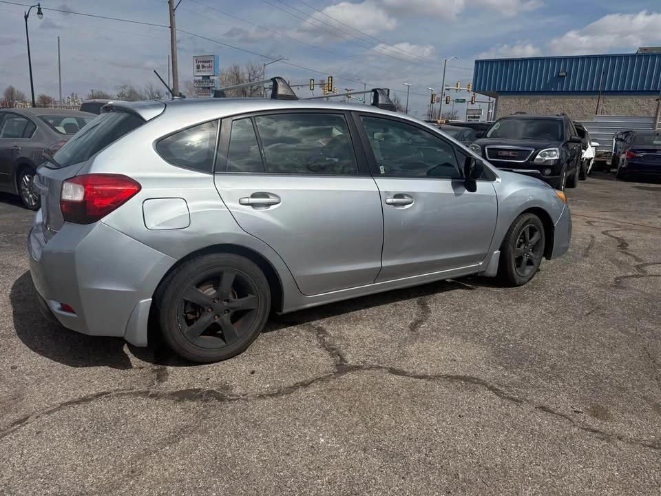 2012 Subaru Impreza - Image 4 of 11