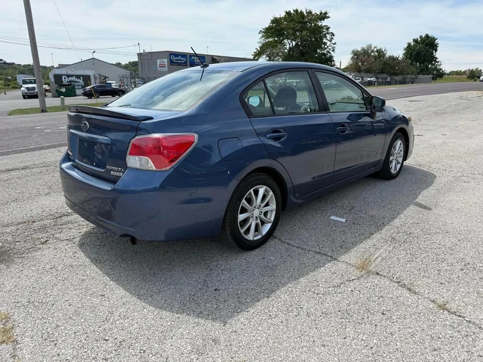 2012 Subaru Impreza 4th Gen - Image 12 of 16