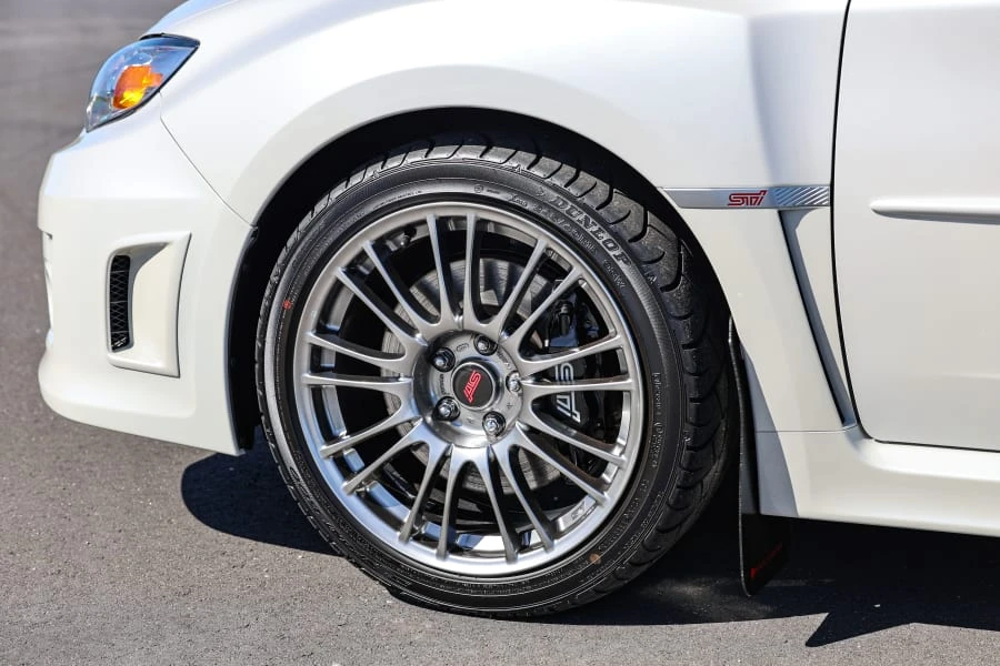 2012 Subaru Impreza WRX STi 3rd Gen - Image 16 of 31