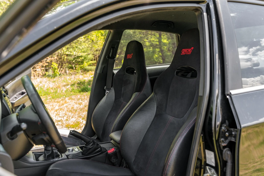 2012 Subaru Impreza WRX STi 3rd Gen - Image 28 of 31