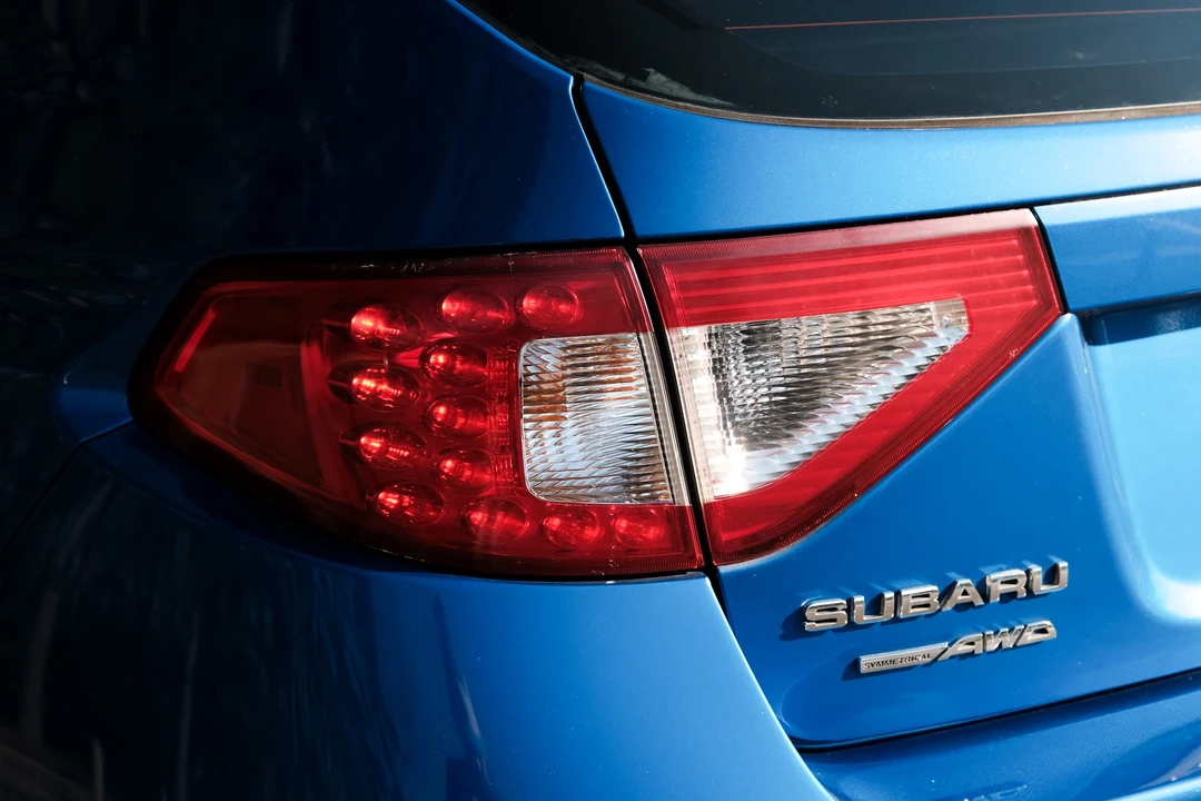 2012 Subaru Impreza WRX STi 3rd Gen - Image 27 of 31