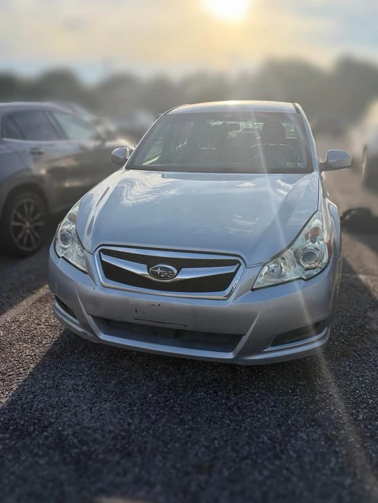 2012 Subaru Legacy 5th Gen - Image 2 of 9