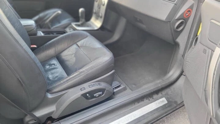 2012 Subaru Legacy 5th Gen - Image 21 of 24