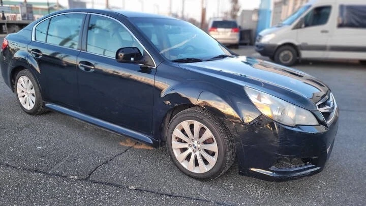 2012 Subaru - Image 9 of 21