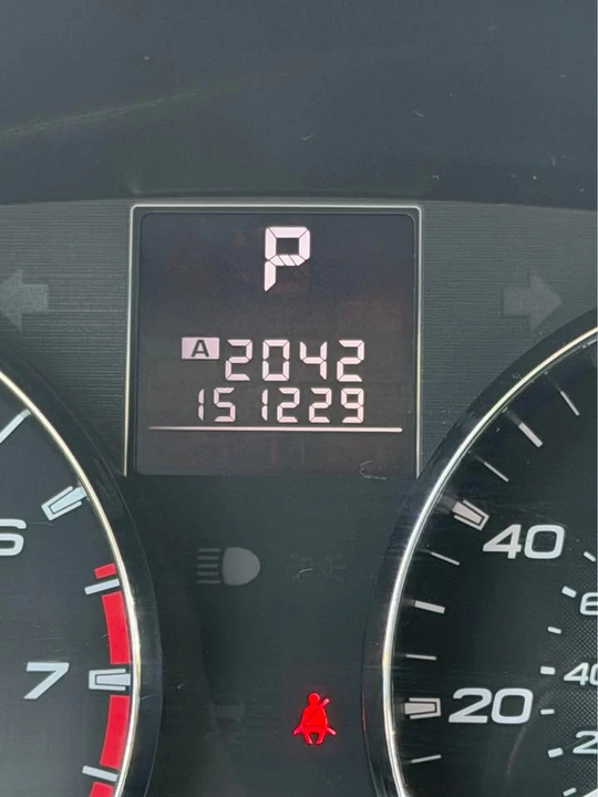 2012 Subaru Legacy 5th Gen - Image 5 of 16