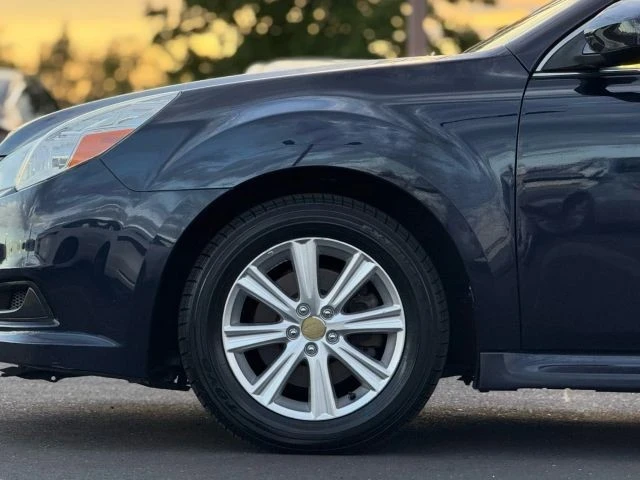 2012 Subaru Legacy 5th Gen - Image 7 of 12