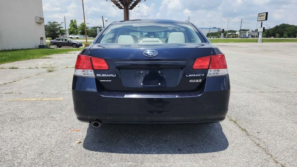 2012 Subaru Legacy 5th Gen - Image 8 of 13