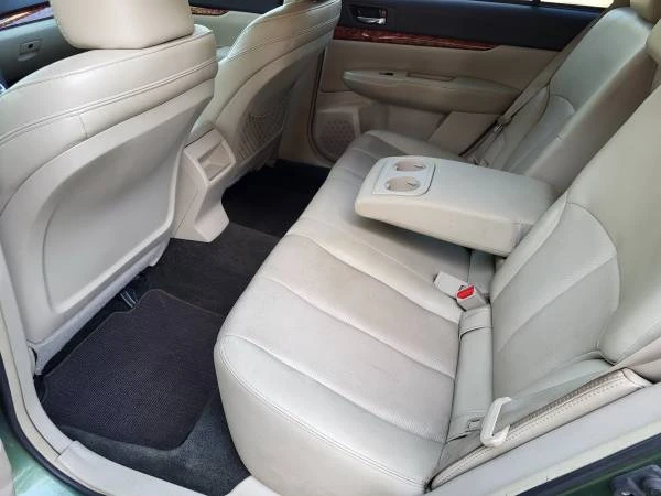 2012 Subaru Outback 4th Gen - Image 9 of 16