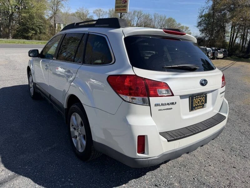 2012 Subaru Outback 4th Gen - Image 8 of 21
