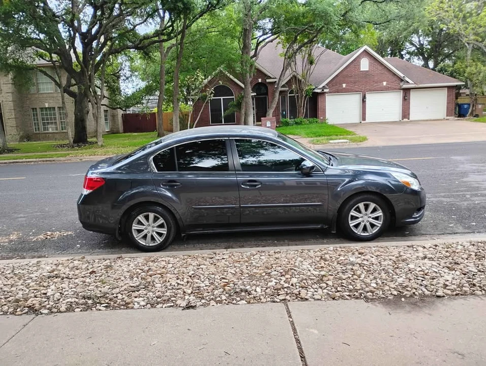 2012 Subaru Legacy 5th Gen - Image 3 of 8