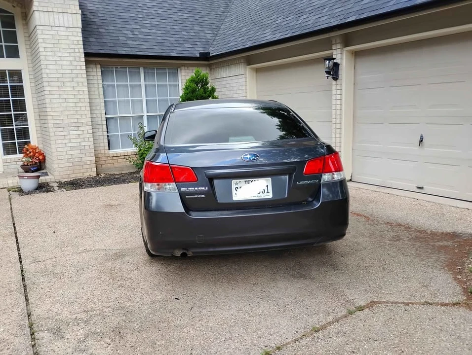 2012 Subaru Legacy 5th Gen - Image 4 of 8