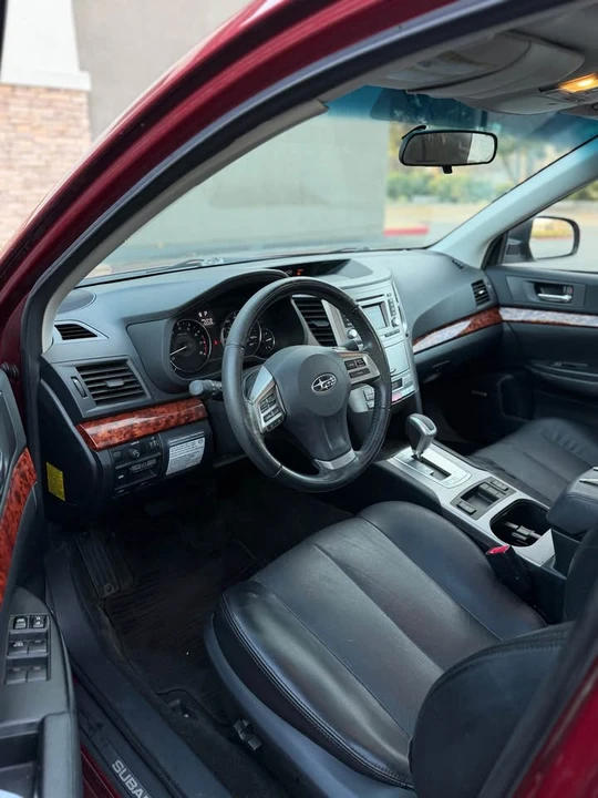 2012 Subaru Legacy 5th Gen - Image 9 of 18