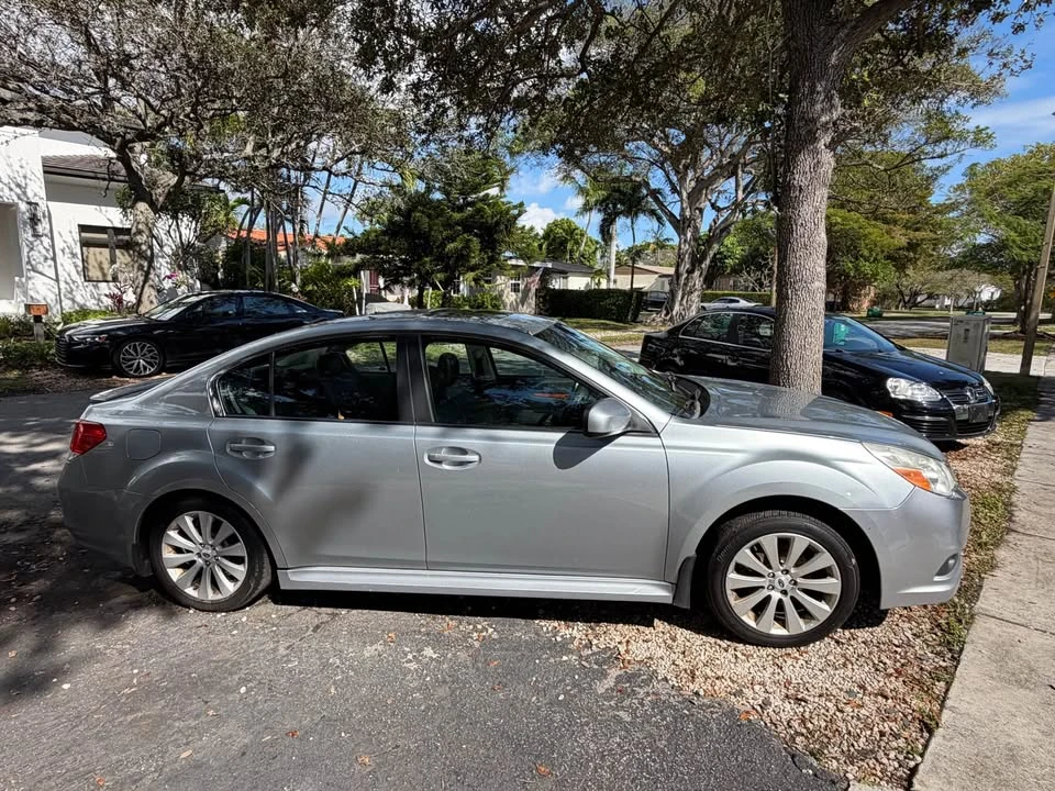 2012 Subaru Legacy 5th Gen - Image 3 of 8