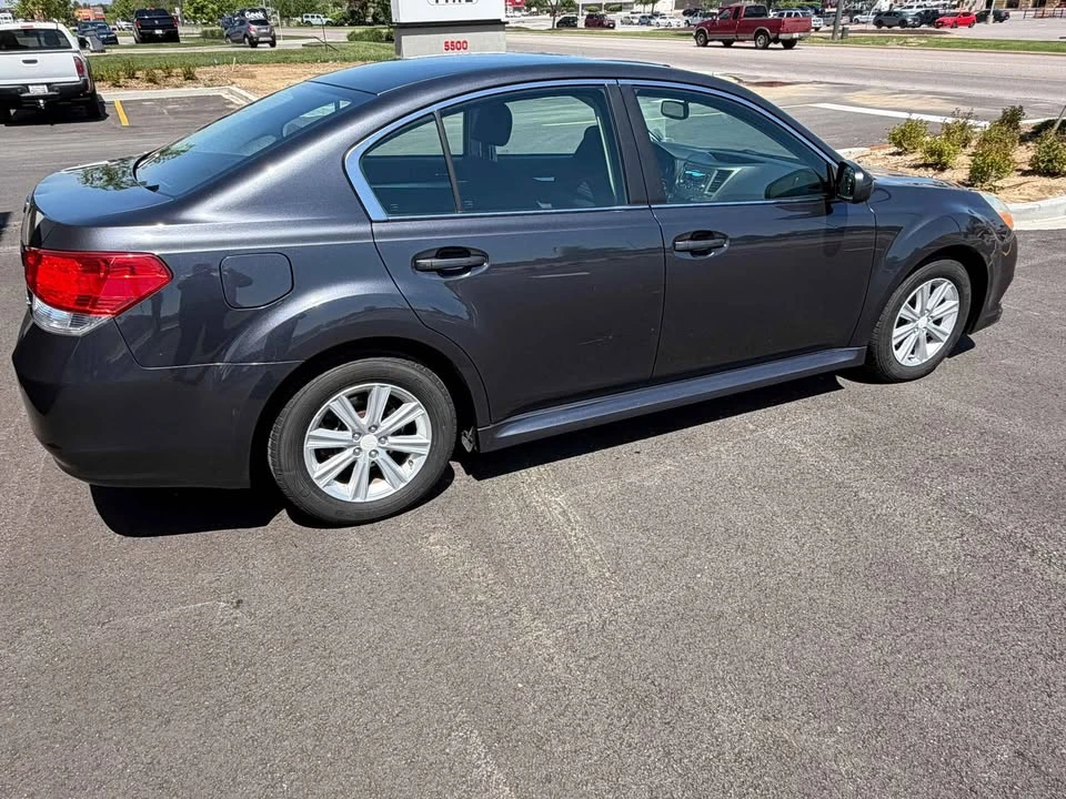 2012 Subaru Legacy 5th Gen - Image 5 of 9