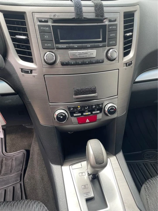 2012 Subaru Outback 4th Gen - Image 17 of 20