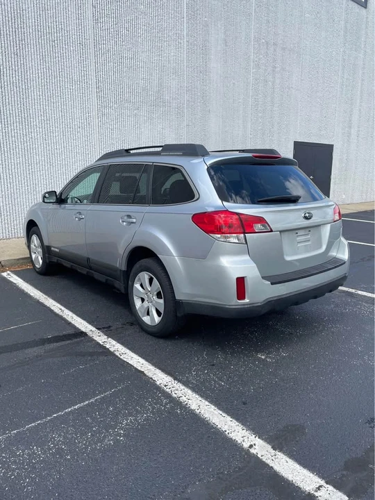 2012 Subaru Outback 4th Gen - Image 7 of 20