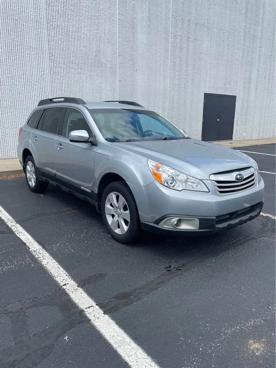 2012 Subaru Outback 4th Gen - Image 3 of 20