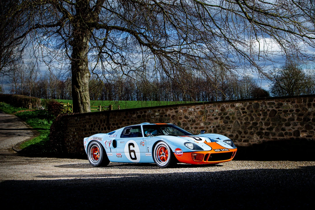 2012 Superformance - Image 23 of 31