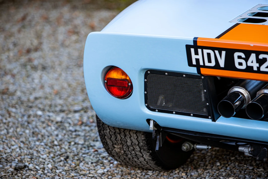 2012 Superformance - Image 15 of 31