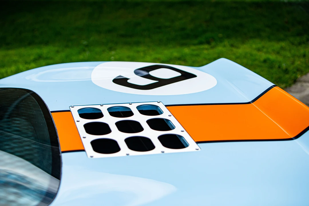 2012 Superformance - Image 26 of 31