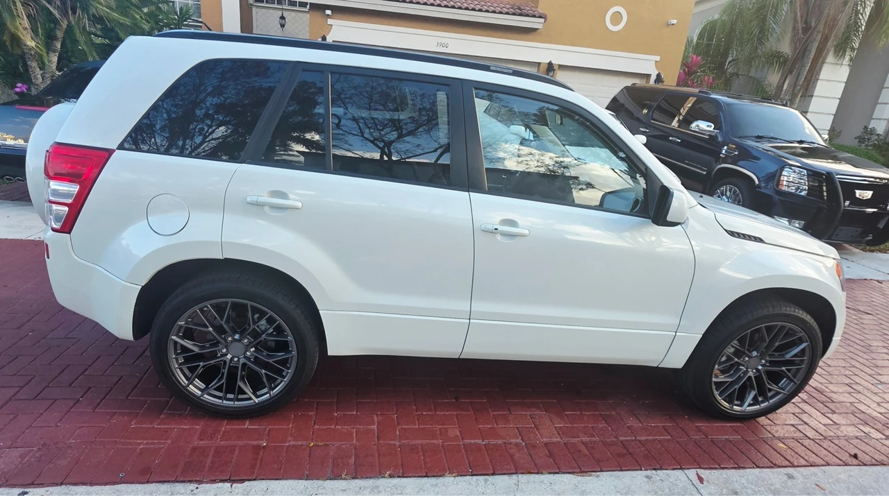 2012 Suzuki Vitara 3rd Gen - Image 9 of 21