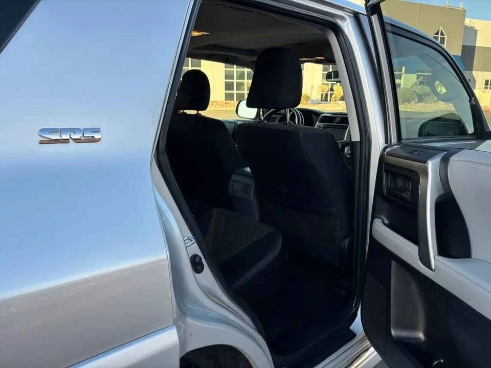 2012 Toyota 4Runner 5th Gen - Image 5 of 7
