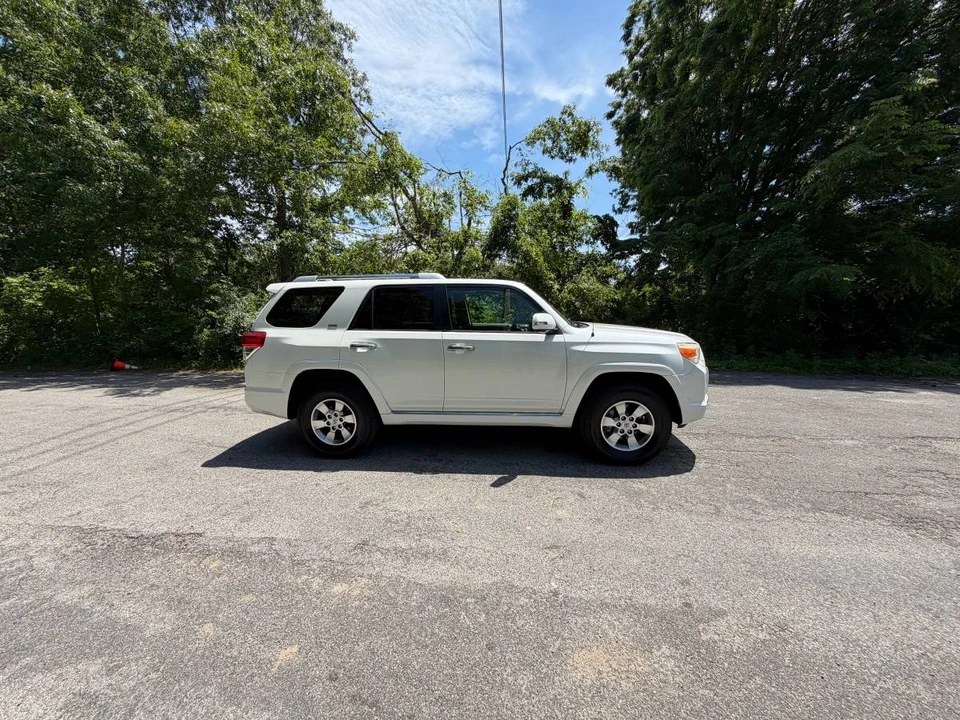 2012 Toyota 4Runner 5th Gen - Image 7 of 17