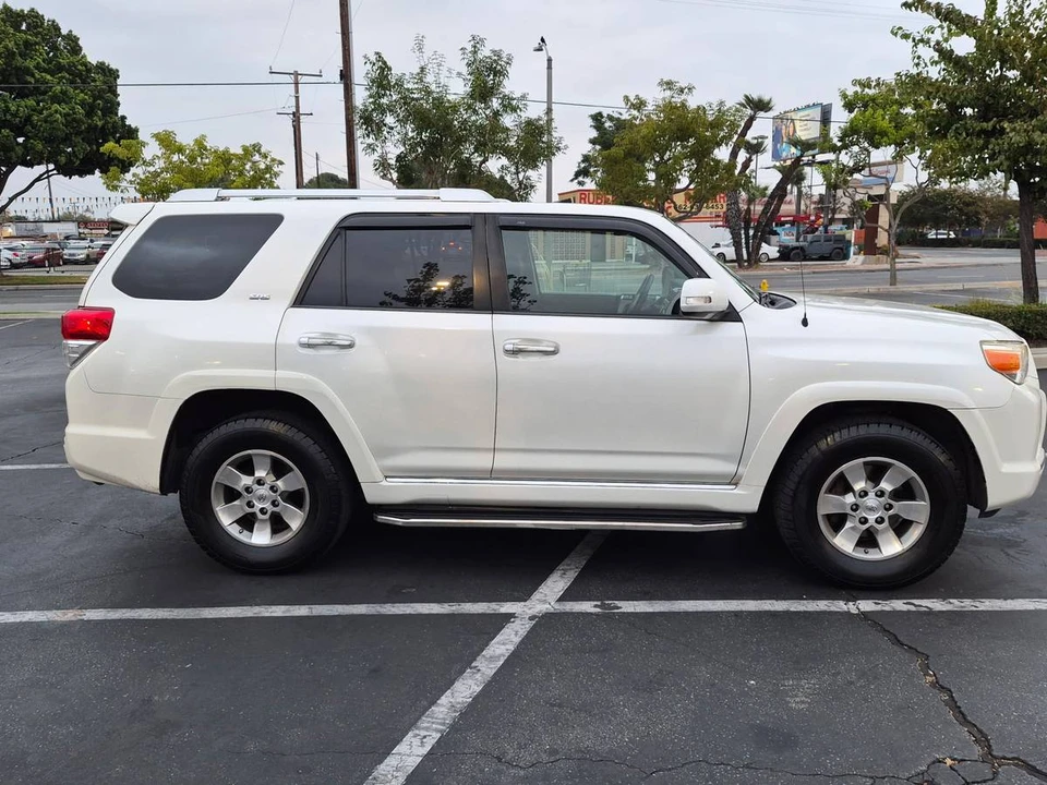 2012 Toyota 4Runner 5th Gen - Image 7 of 18
