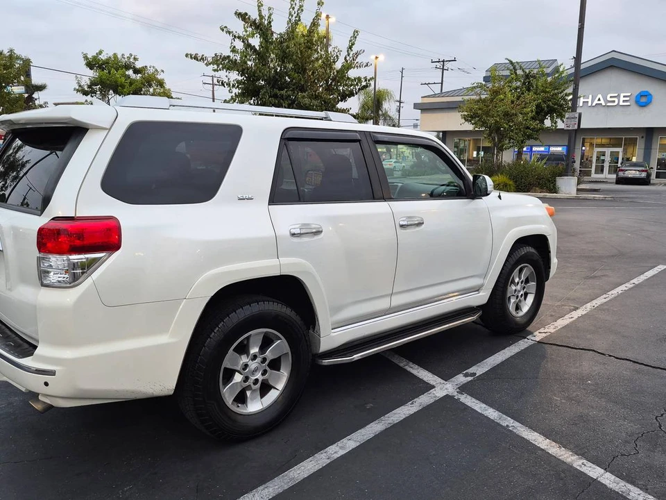 2012 Toyota 4Runner 5th Gen - Image 8 of 18